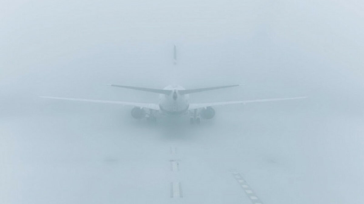 В аэропорту Алматы задерживают рейсы из-за густого тумана 