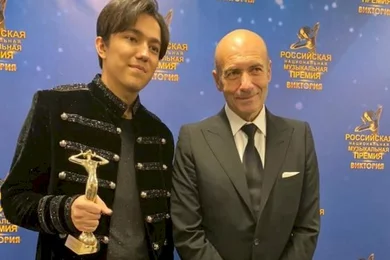 Димаш стал дважды победителем музыкальной премии "Виктория" 