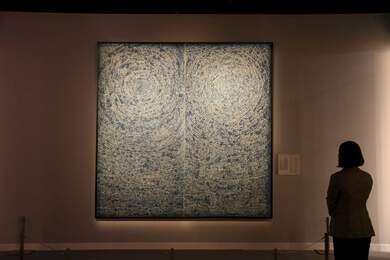 Картину абстракциониста Кима Ван Ки продали за рекордную сумму 