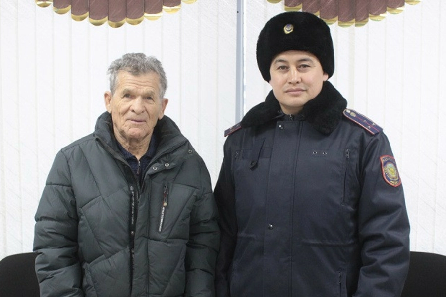 Погоня в носках по снегу: обидчика пенсионера поймали с поличным 